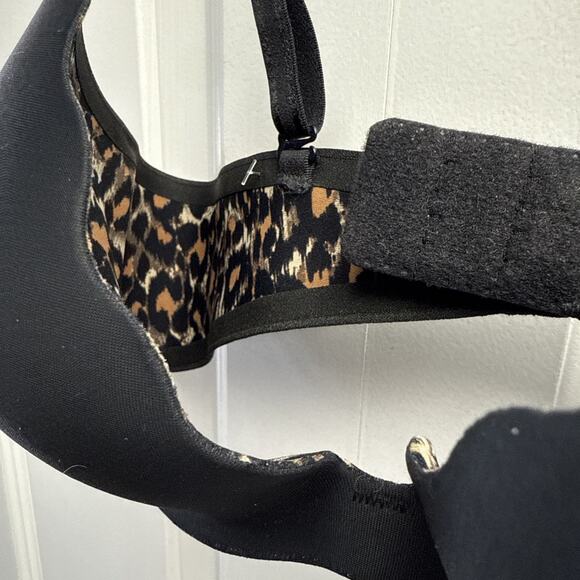 Wacoal b.tempt'd b.wow'd‎ Push Up Black Bra Leopard Print Inner Lining 32 C NWOT - Picture 5 of 10